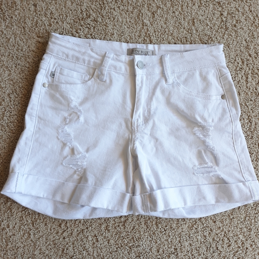 Judy Blue Hannah White Distressed Jean Shorts Mid Rise Size 2